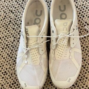 OC MENS TENNIS SHOES